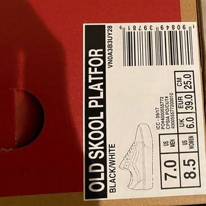 RESELL - 🚨🔥 OLD SCHOOL PLATFORM VANS